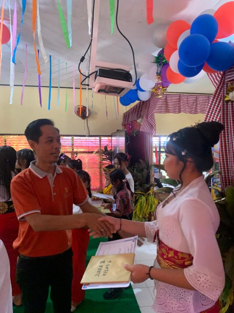 Pelepasan Murid Kelas VI dan Kenaikan Kelas SD Negeri 2 Sari Mekar T.A 2025/2026