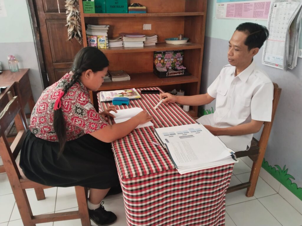 Pendampingan Intensif untuk Meningkatkan Hasil Belajar